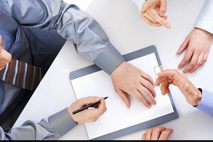 法院是否会受理欠款案件？